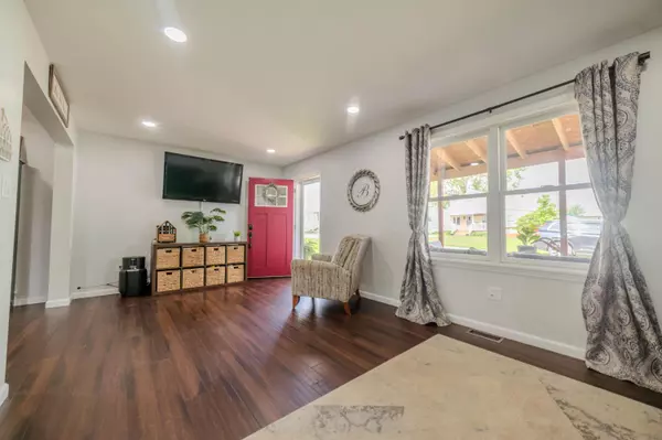 Amanda, OH 43102,306 Halderman Street