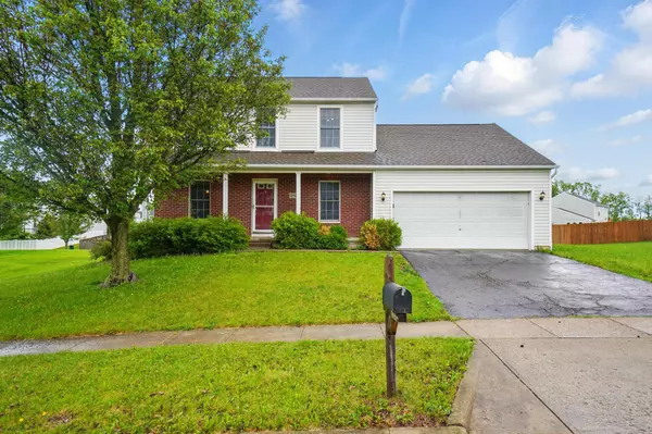 1054 Oxford Drive, Pataskala, OH 43062