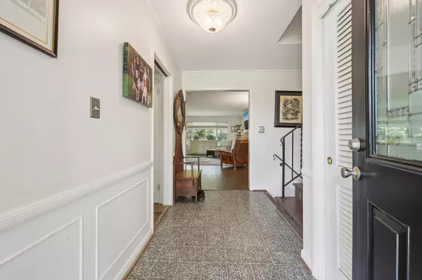 Columbus, OH 43221,3325 Westbury Drive