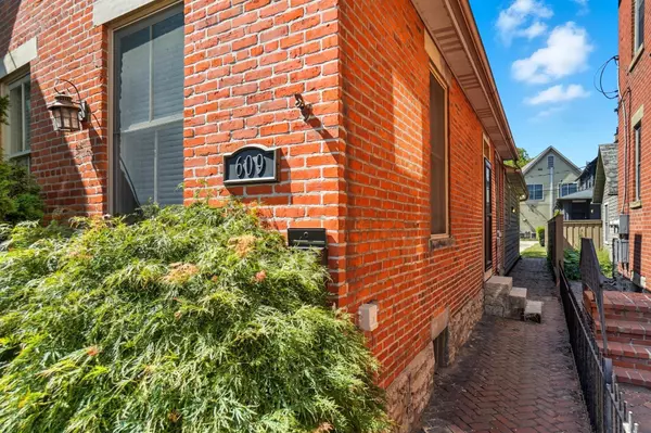 Columbus, OH 43206,609 Mohawk Street