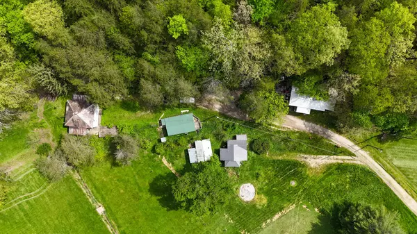 Glouster, OH 45732,140 Sycamore Street