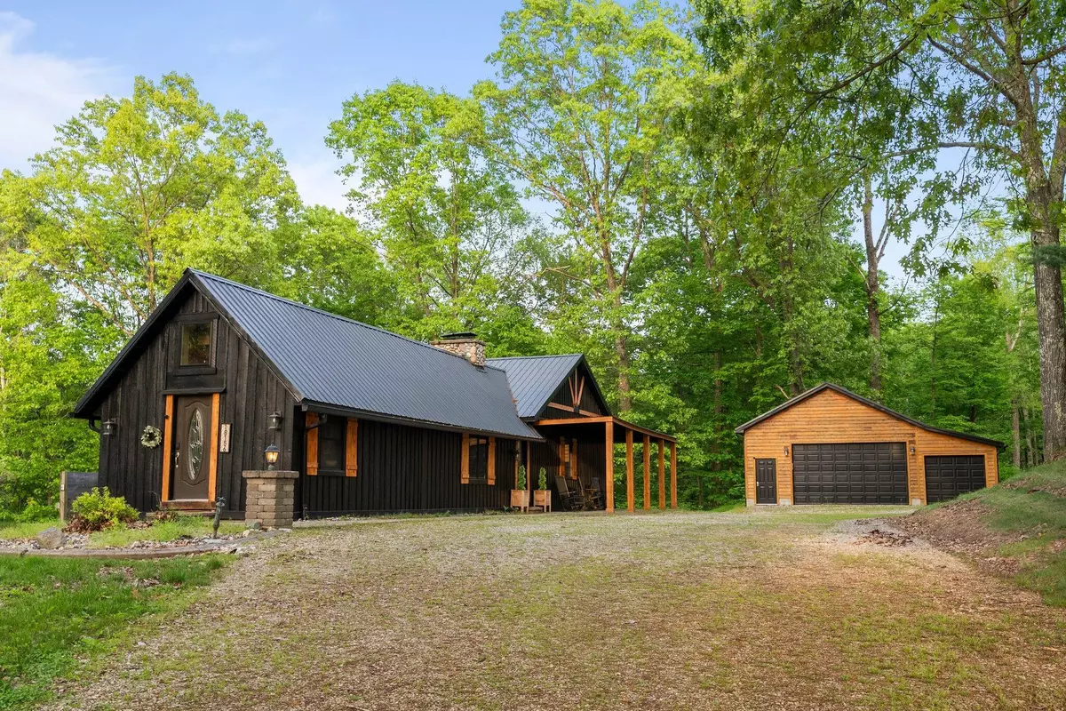 Laurelville, OH 43135,18156 Thompson Ridge Road