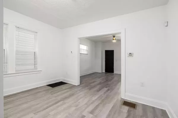 Columbus, OH 43206,848850 Carpenter Street