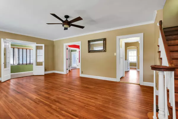 Columbus, OH 43213,297 S James Road