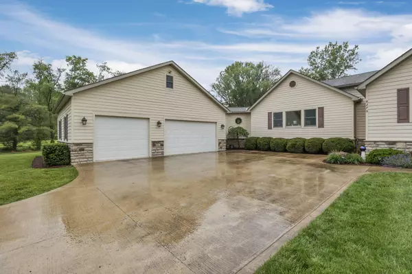 Johnstown, OH 43031,8270 Windy Hollow Road