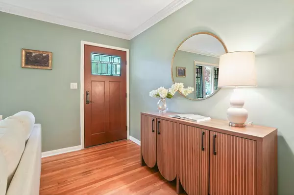 Columbus, OH 43221,2314 Woodstock Road