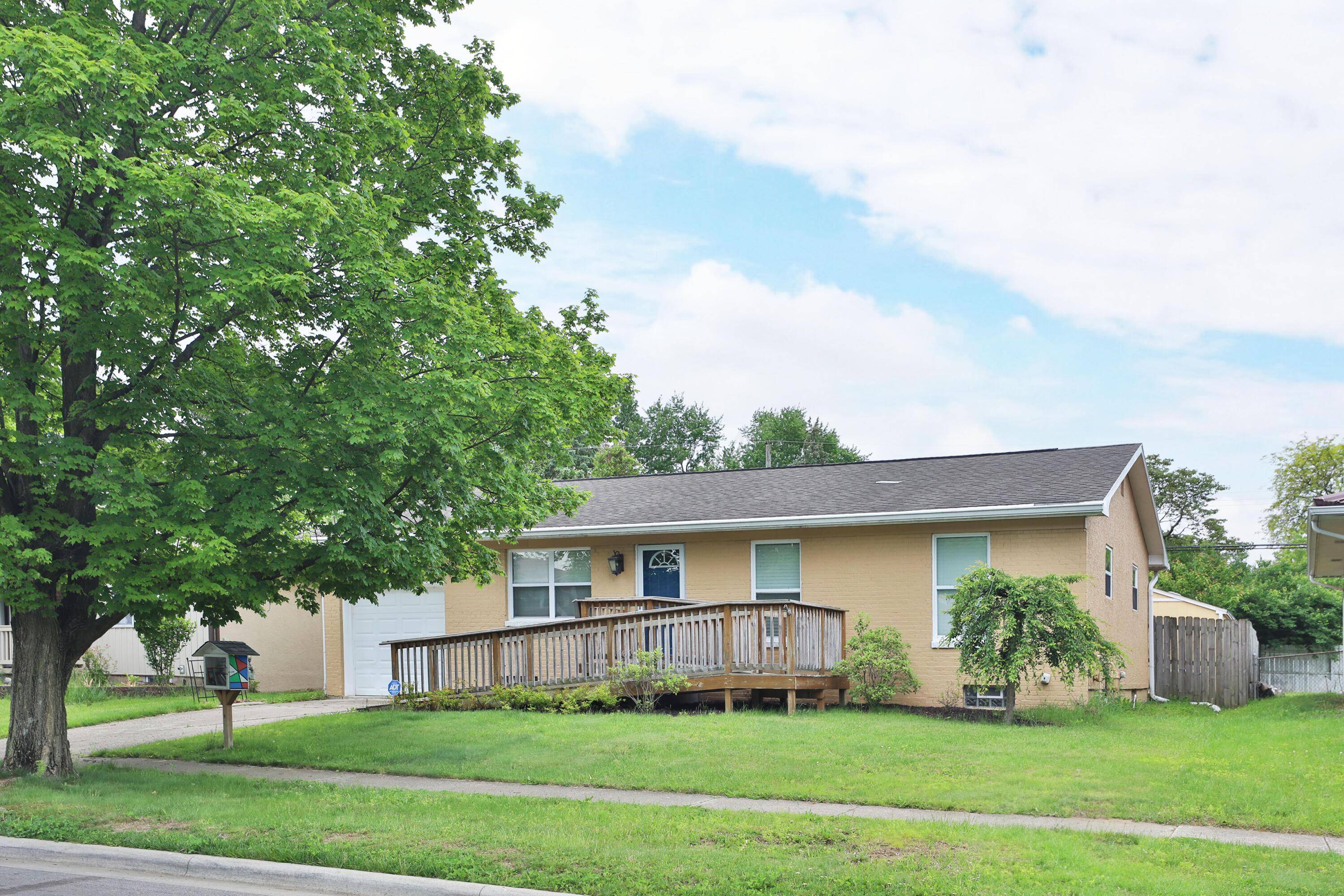6219 Ambleside Drive, Columbus, OH 43229