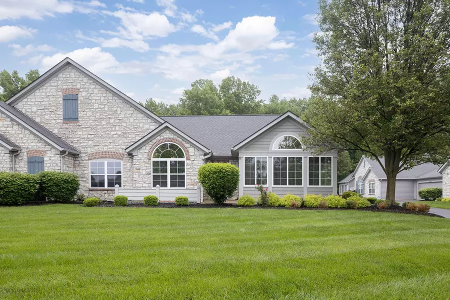 6174 Brickside Drive, New Albany, OH 43054