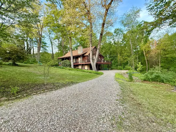 15626 Pleasant View Drive, Mount Vernon, OH 43050