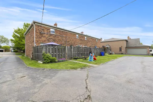 Columbus, OH 43220,48654873 Dierker Road