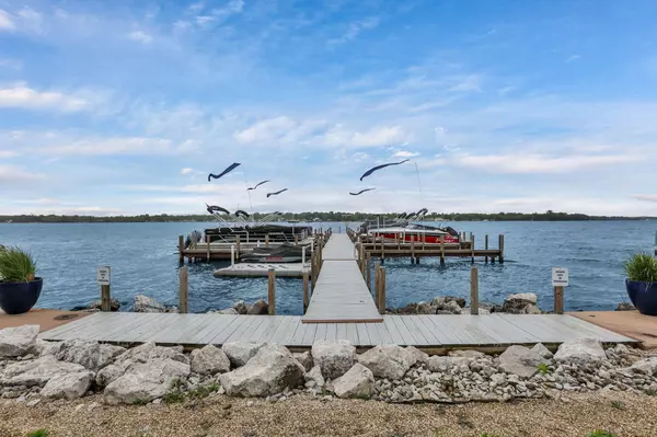 Buckeye Lake, OH 43008,4945 Walnut Road #6