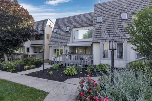 Buckeye Lake, OH 43008,4945 Walnut Road #6