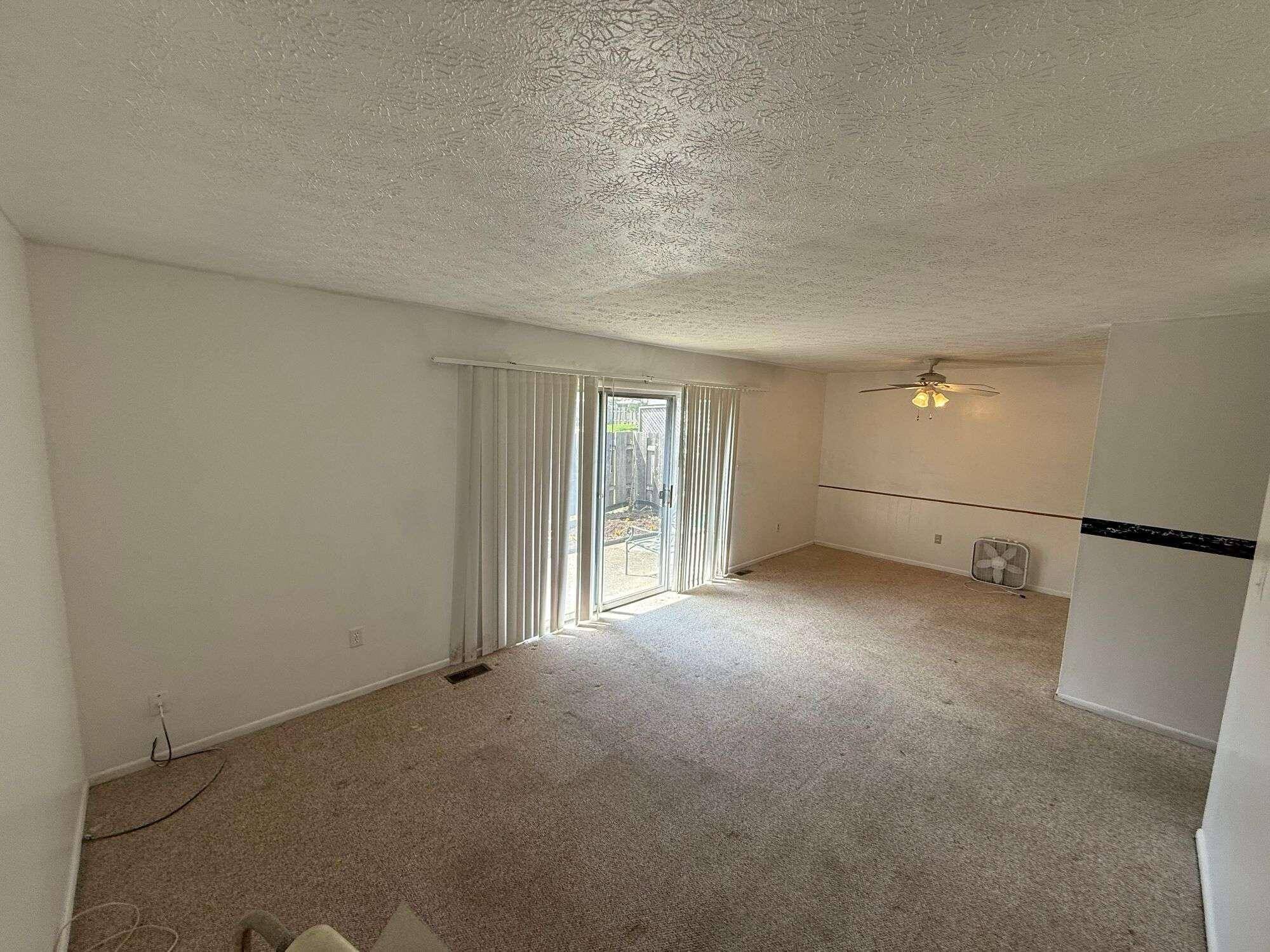 Columbus, OH 43223,1247 Woodbrook Circle #20