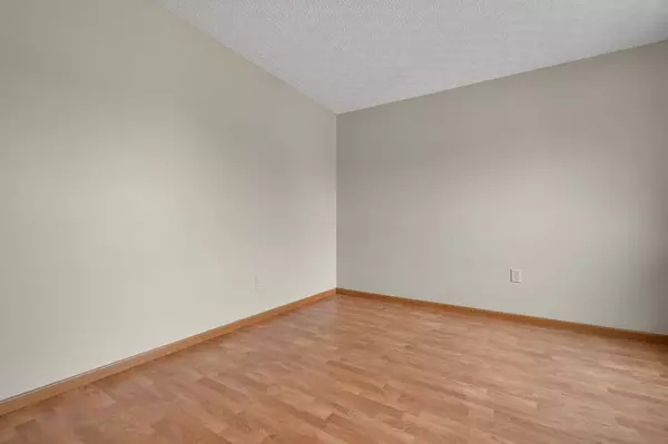 Ashville, OH 43103,46 Ashton Drive