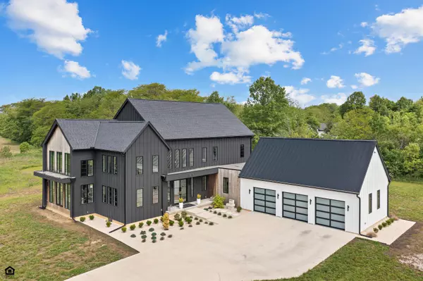 3318 S County Line Road, Johnstown, OH 43031