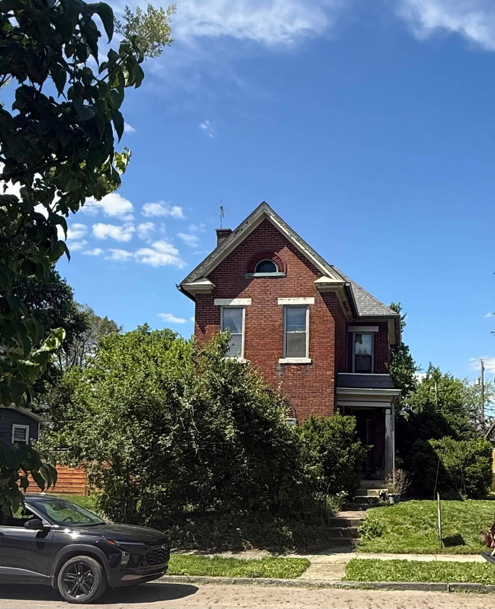 158 E Morrill Avenue, Columbus, OH 43207