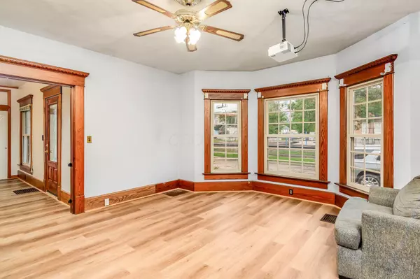 Mount Vernon, OH 43050,302 Oak Street