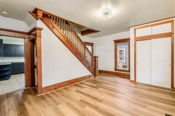 Mount Vernon, OH 43050,302 Oak Street