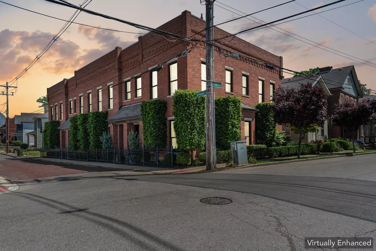 Columbus, OH 43201,48 E 4th Avenue