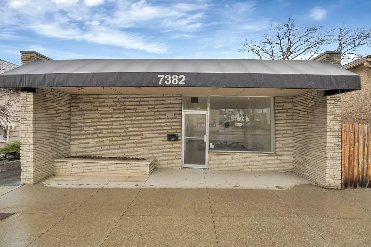 Reynoldsburg, OH 43068,7382 E Main Street