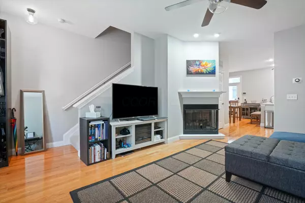 Columbus, OH 43201,963 Delaware Avenue