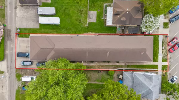 Coshocton, OH 43812,320 N 3rd Street