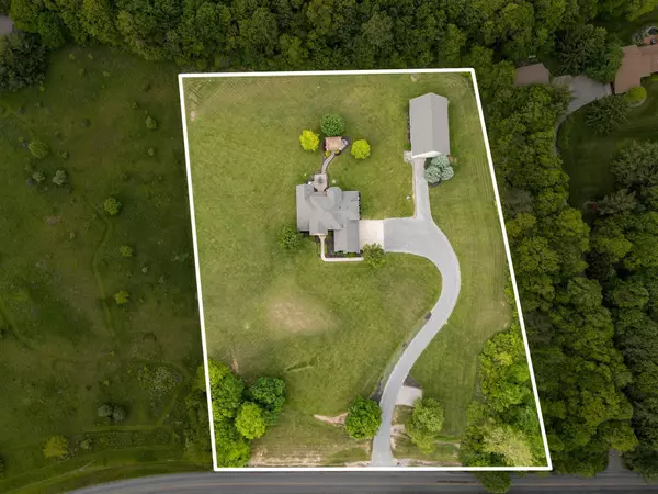 Zanesfield, OH 43360,7738 County Road 153