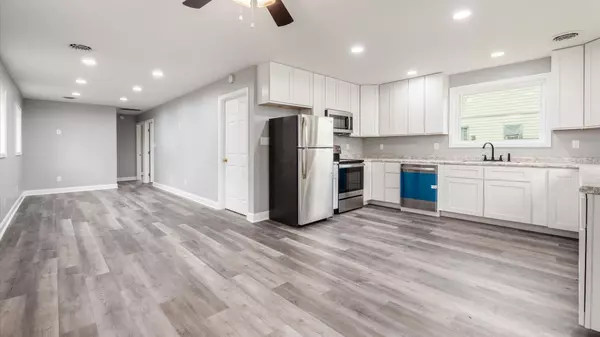 Roseville, OH 43777,194 Walnut Street