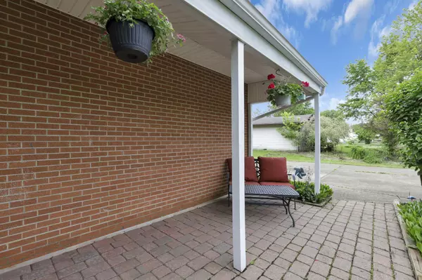 Pataskala, OH 43062,131 Donerail Drive