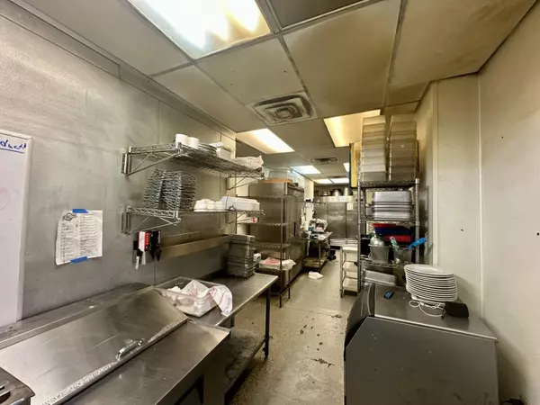 Marysville, OH 43040,211 E 5th Street