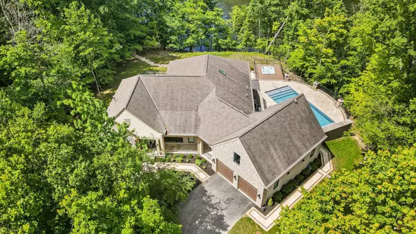 5633 Travis Pointe Court, Westerville, OH 43082