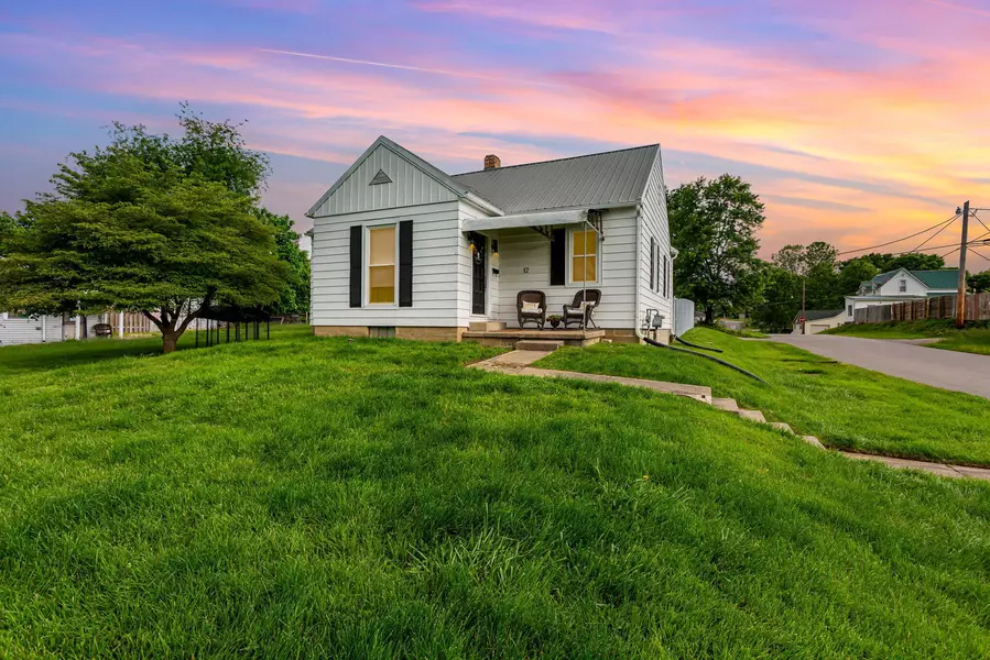 12 E Vine Street, Jackson, OH 45640