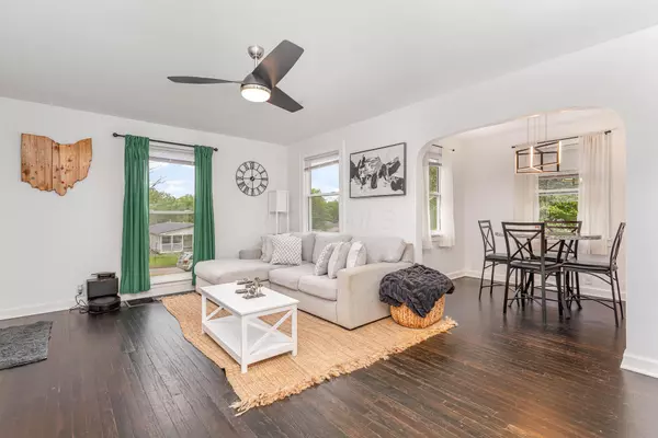 Jackson, OH 45640,12 E Vine Street