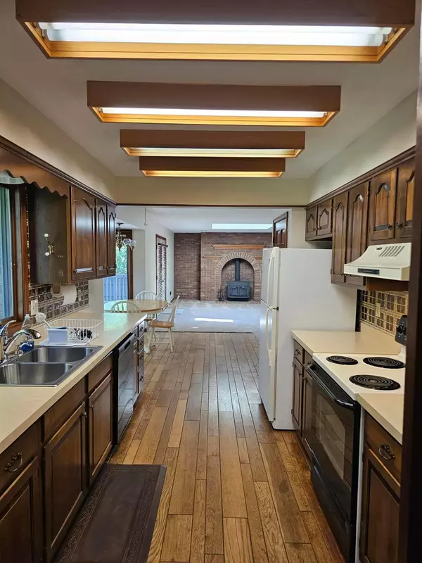 Granville, OH 43023,146 Knoll Drive