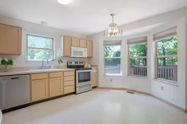 Marysville, OH 43040,1518 Meadowlark Lane