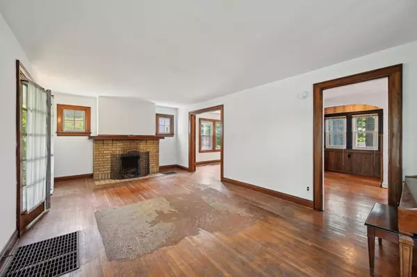 Columbus, OH 43209,787 Montrose Avenue