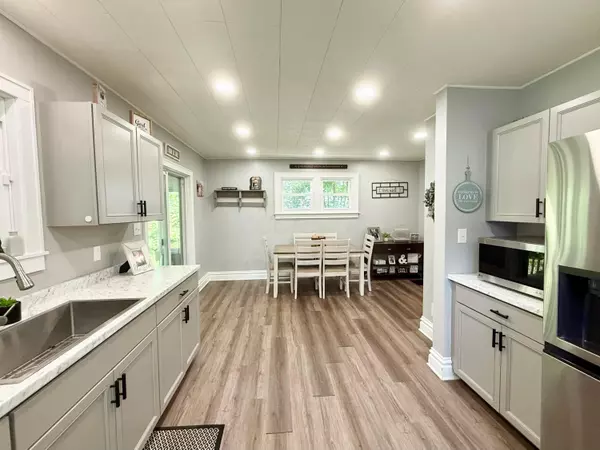 Zanesville, OH 43701,607 Larzelere Avenue