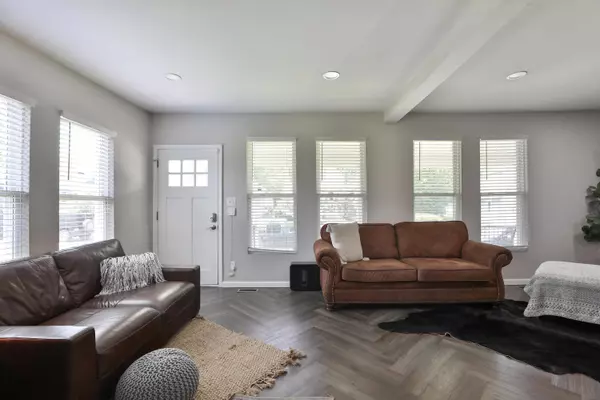 Columbus, OH 43206,1208 Seymour Avenue