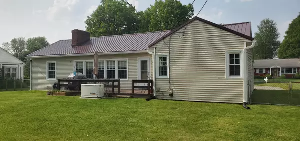 Newark, OH 43055,207 Newton Avenue