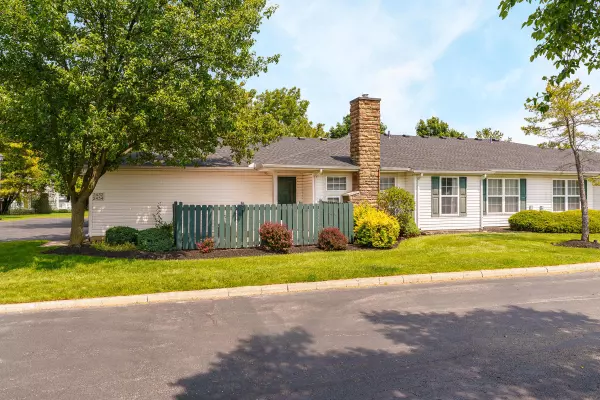 2432 Crystal Springs Drive, Hilliard, OH 43026