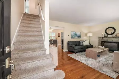 Columbus, OH 43214,677 E Weisheimer Road