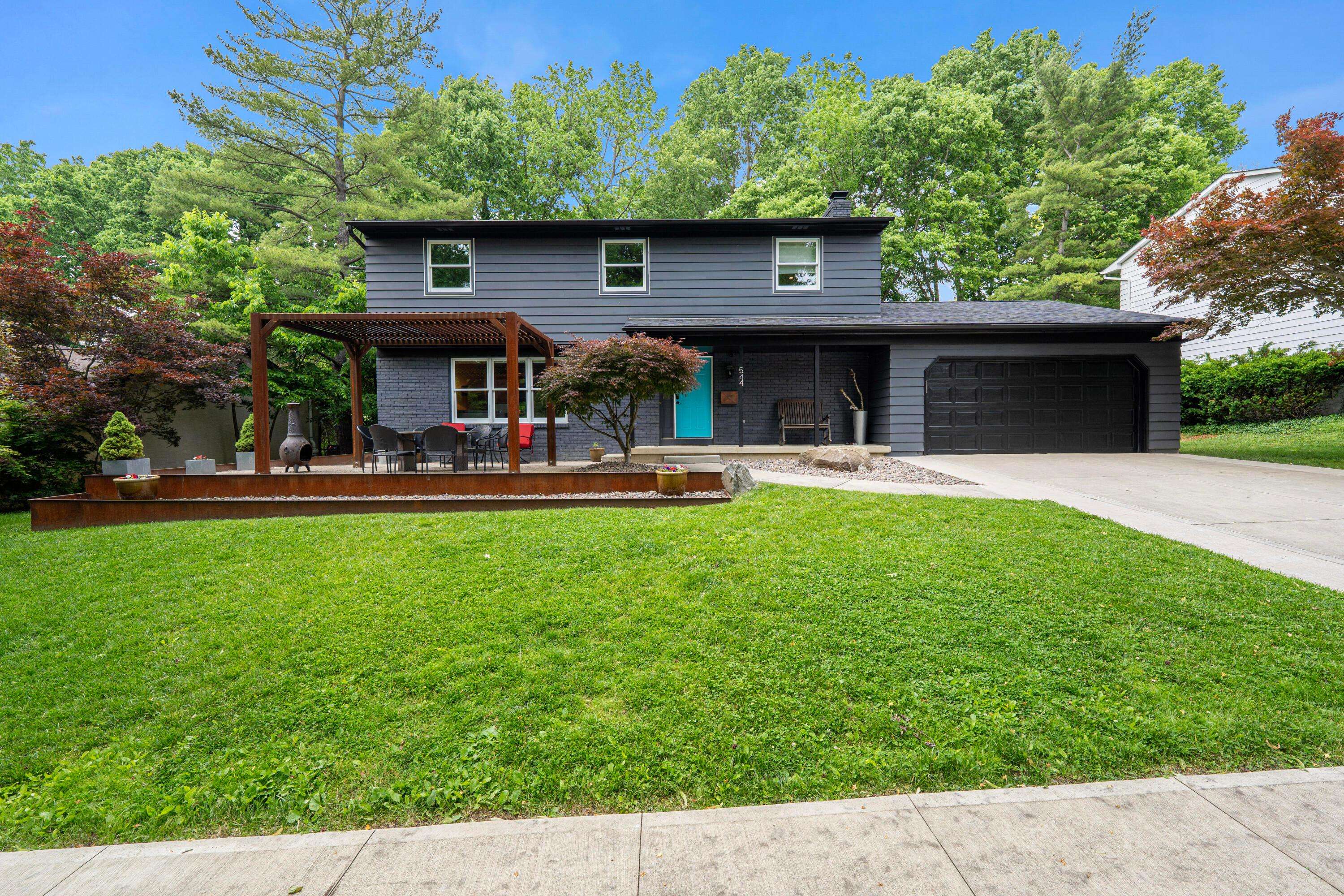 544 Thackeray Avenue, Worthington, OH 43085