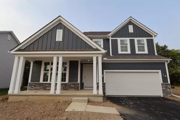 234 Silver Pine Lane, Lewis Center, OH 43035