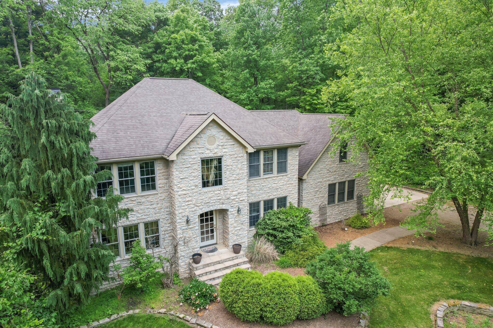 131 Philipps Glen Drive, Granville, OH 43023