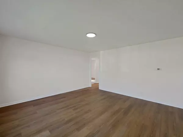 West Jefferson, OH 43162,68 Mary Street