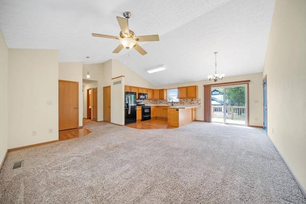 Thornville, OH 43076,412 Zanesville Avenue