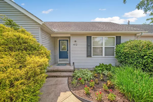 Thornville, OH 43076,412 Zanesville Avenue