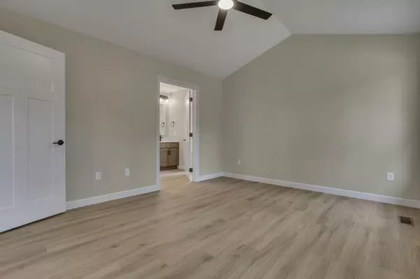 Howard, OH 43028,66 Penlawn Court