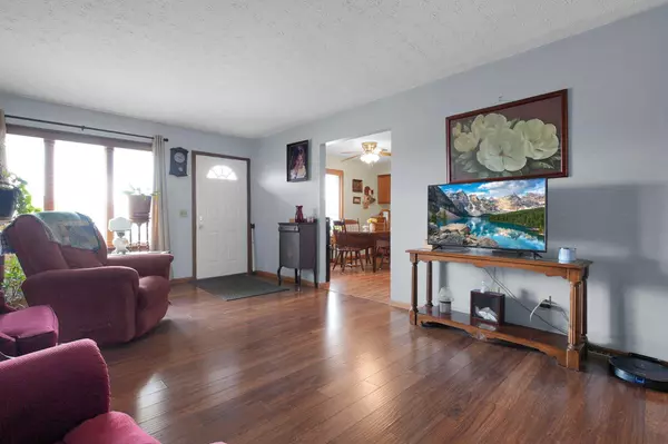 London, OH 43140,452 Samantha Circle #10