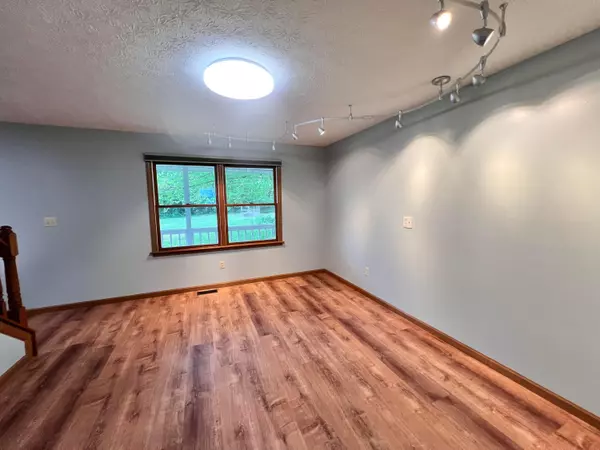 Utica, OH 43080,20600 Hellwig Road